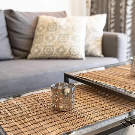 Stylish Seaview Terrace Retreat 아파트 토레몰리노스