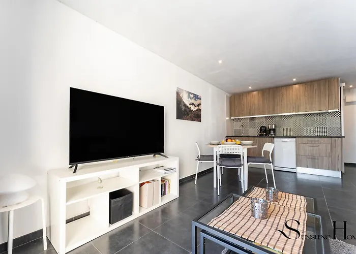 Stylish Seaview Terrace Retreat Appartamento Torremolinos